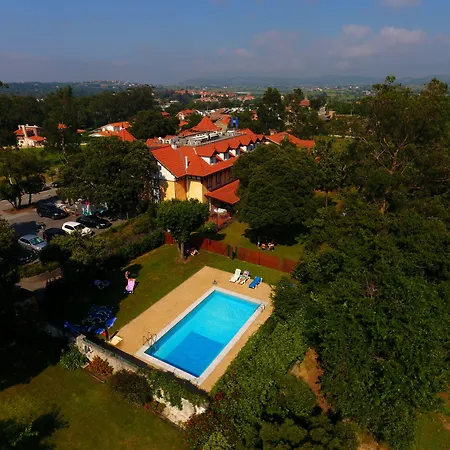 Hotel Torres De Somo