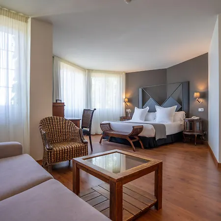 Torres De Hotel 4*