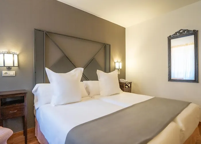 Torres De מלון סומו