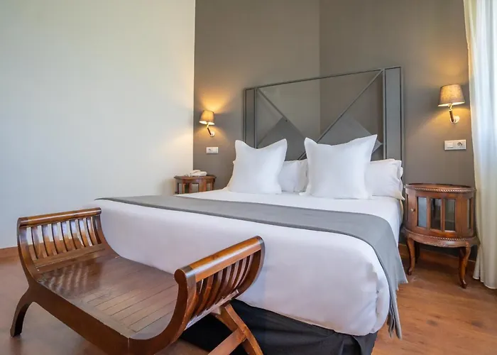 托雷斯德索莫酒店 酒店