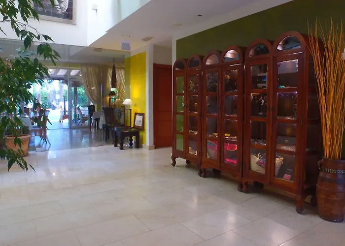 托雷斯德索莫酒店