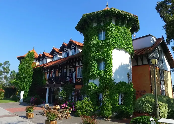 托雷斯德索莫酒店 4* 擞莫